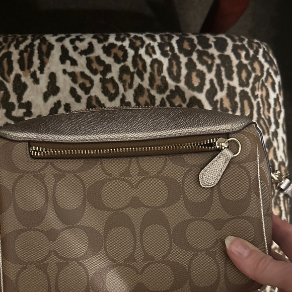 Coach Signature Brown Crossbody Bag champagne color - Picture 7 of 10